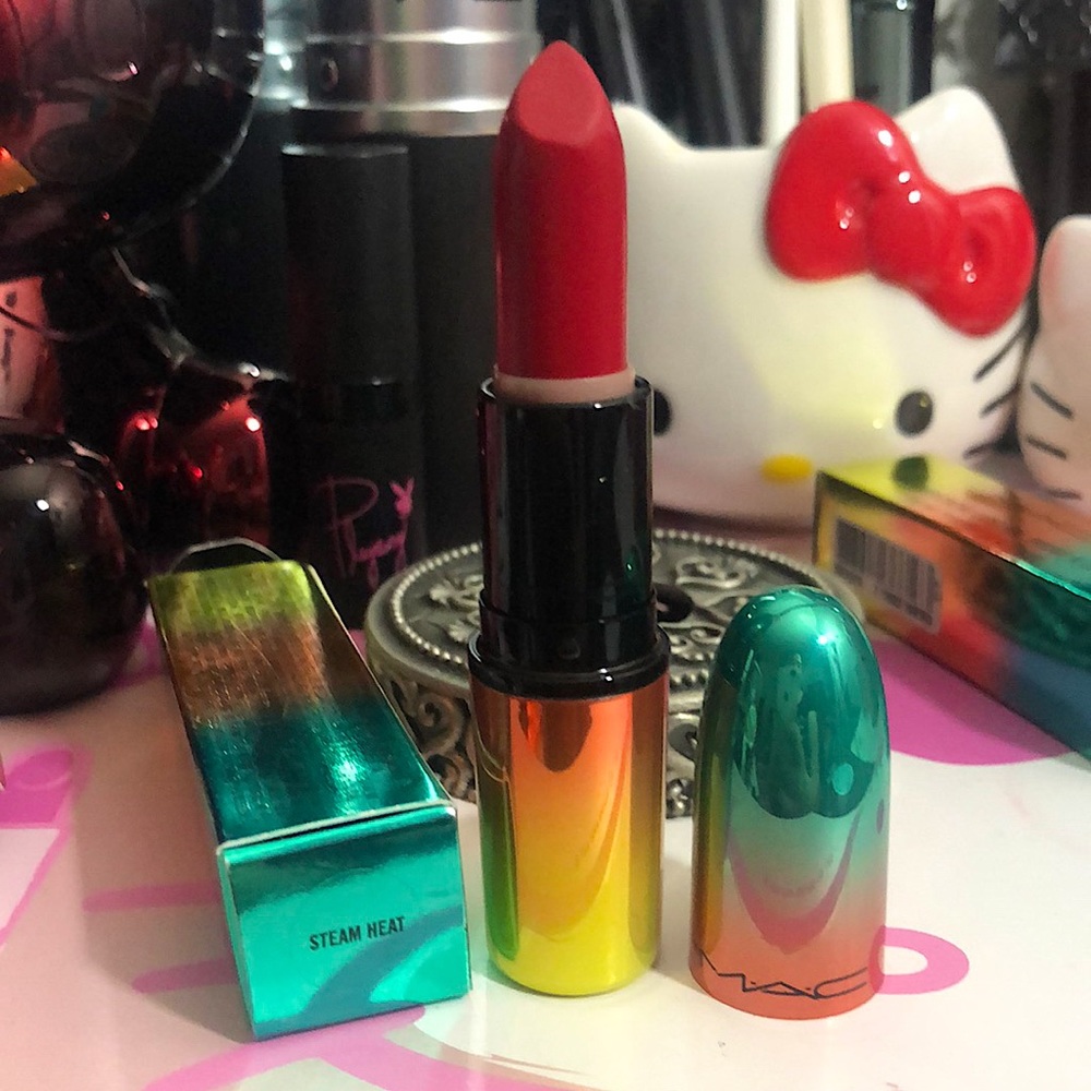 MAC Cosmetics LE Satin Lipstick - Steam Heat